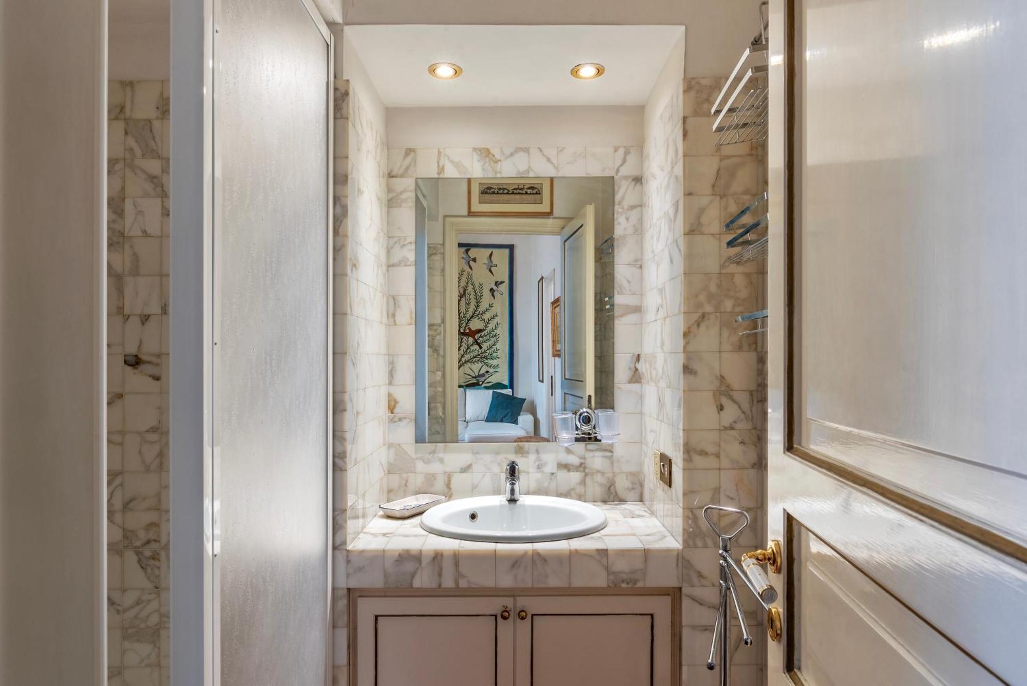 The Charming House - Pantheon Appartement